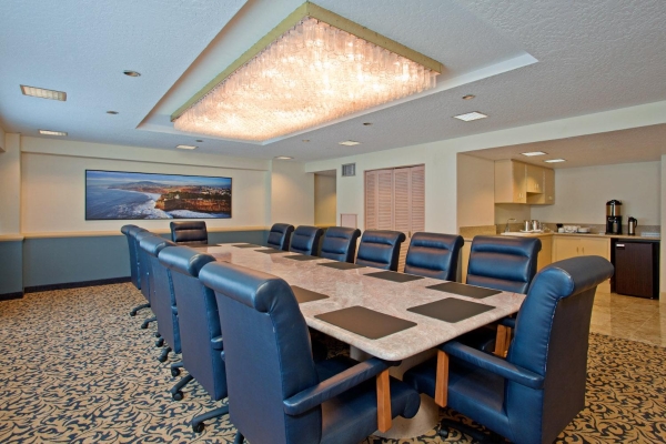 Crowne Plaza LOS ANGELES HARBOR HOTEL